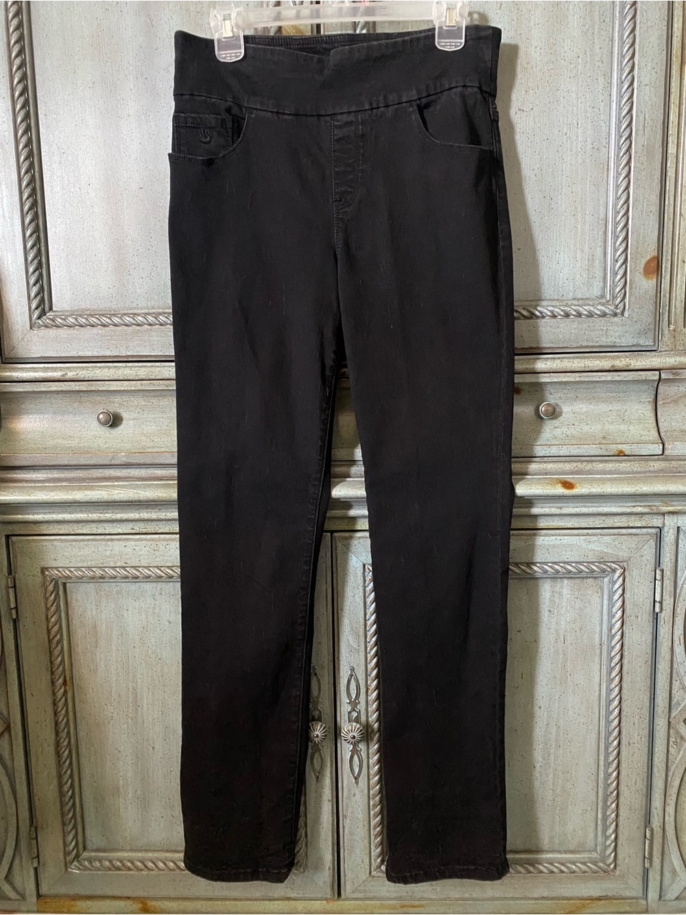 Gloria Vanderbilt Women’s Black Pull-On Pants